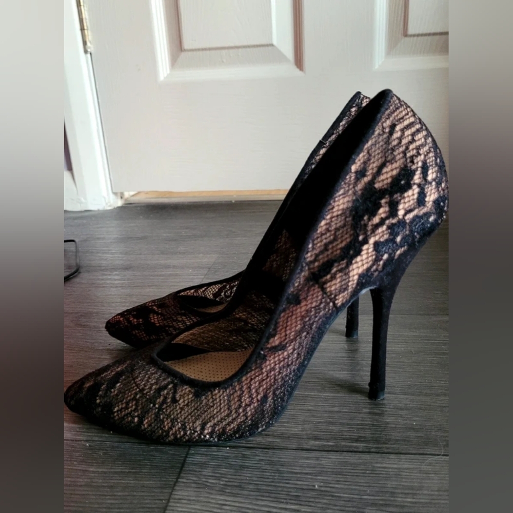 Paper Doll Black Lace stilletos